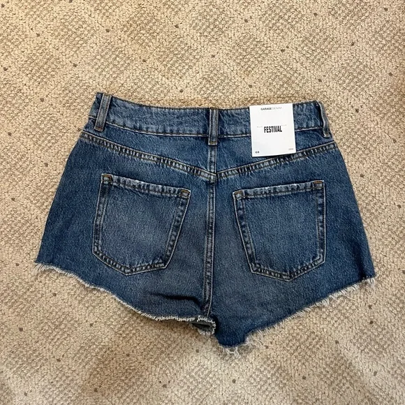 NWT! Garage Denim Amelia Blue Festival Shorts. - Picture 4 of 6